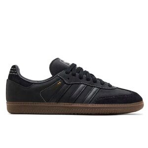 Like new Adidas samba “black crystal sand”